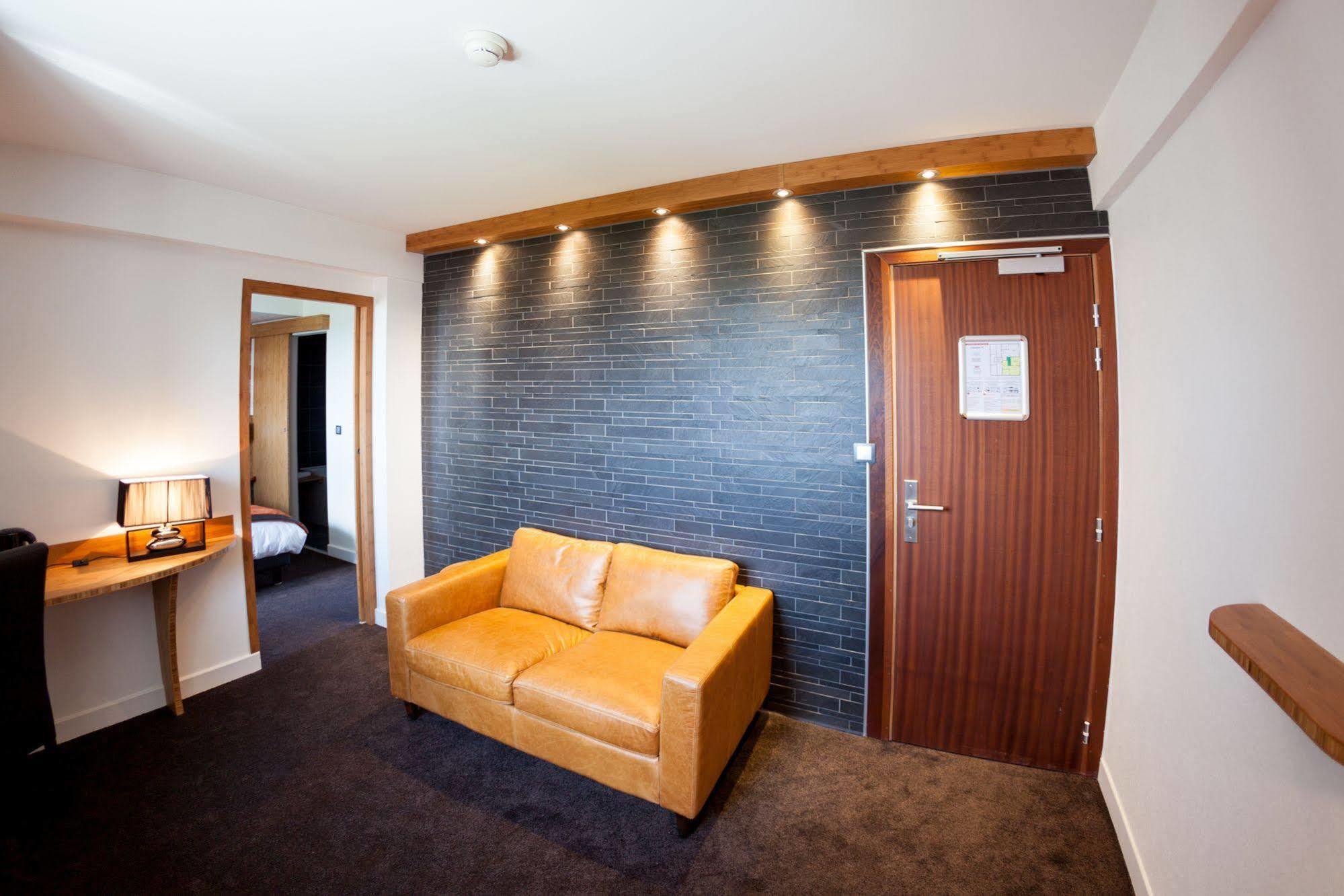 Hotel Foch Tarbes